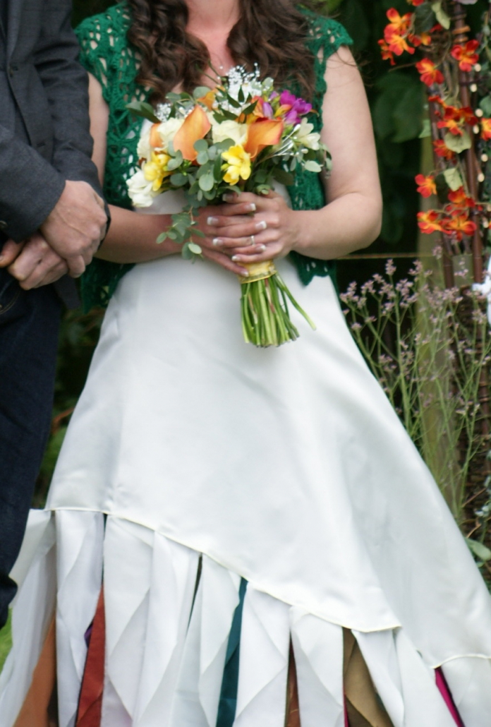 Boho Farm Wedding, Rebecca Waldron, Handfasting, Sand Unity, White Rose Ceremonies