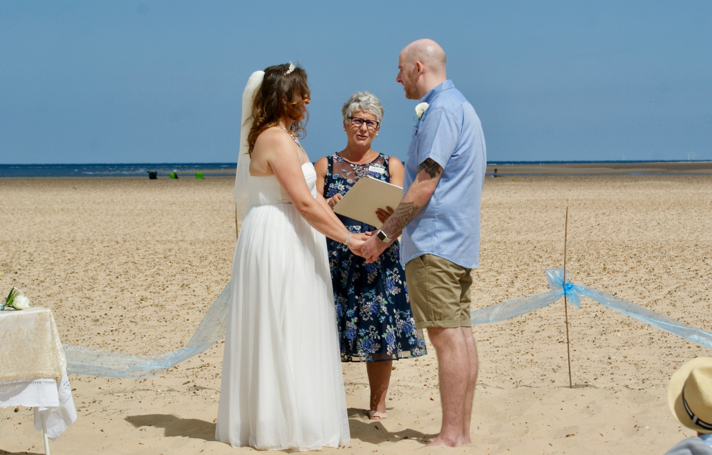 Beach Ceremony, Rebecca Waldron, White Rose Ceremonies, Celebrant