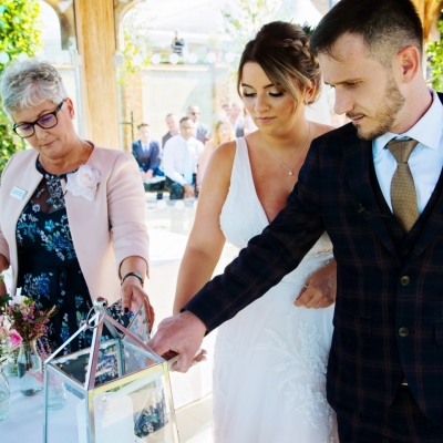 Six beautiful ways to remember loved ones