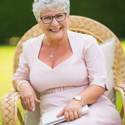 A Celebrant Community - World Celebrants Week, Rebecca Waldron